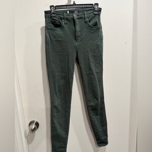 Kut from the Kloth Forest Green Skinny Jeans. Gently used